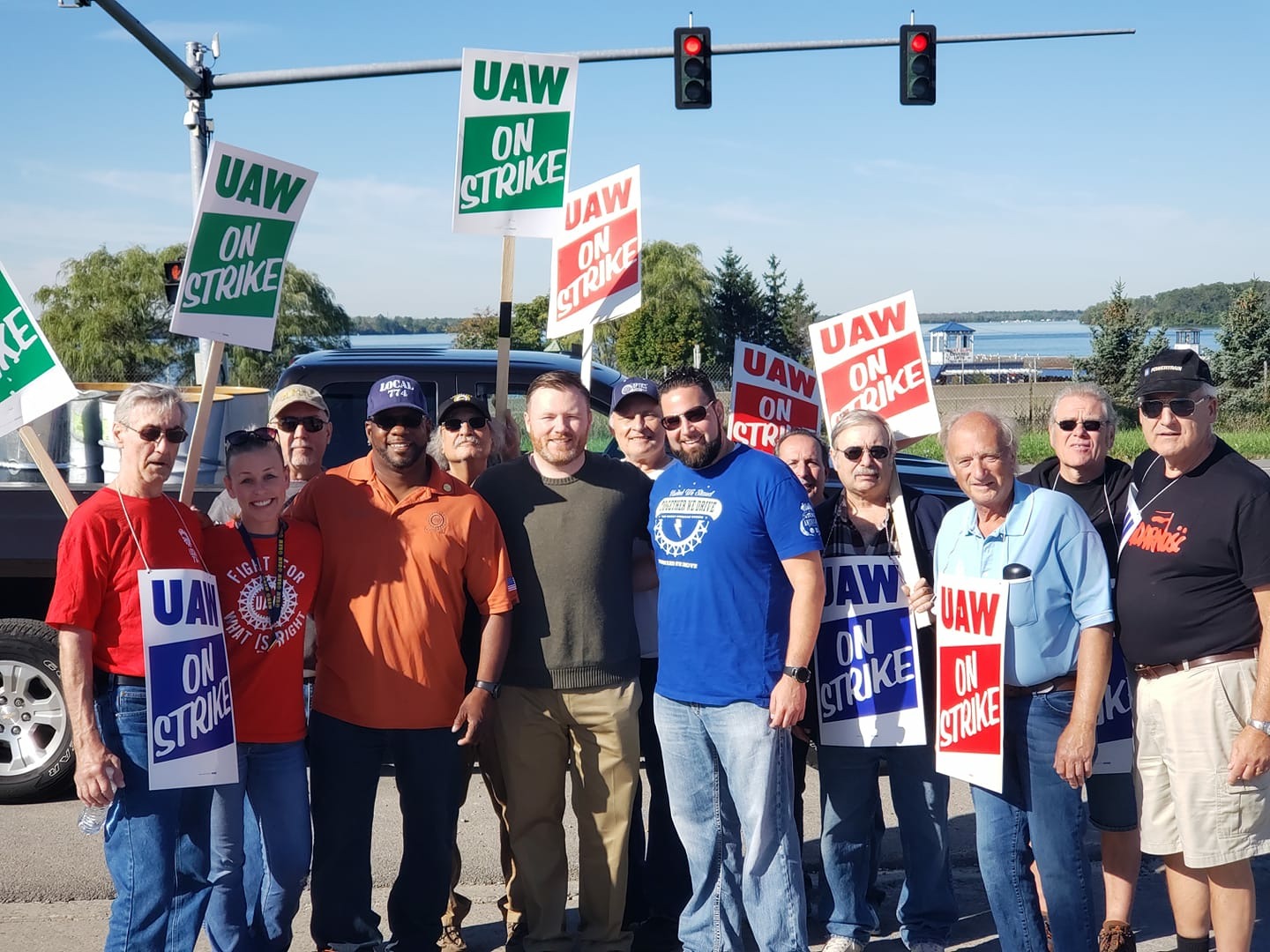 In Solidarity with UAW's Striking GM Workers | Legal Services Staff ...